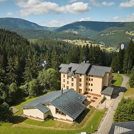 Poustevnik Apartments Pec pod Snezkou Luaran gambar