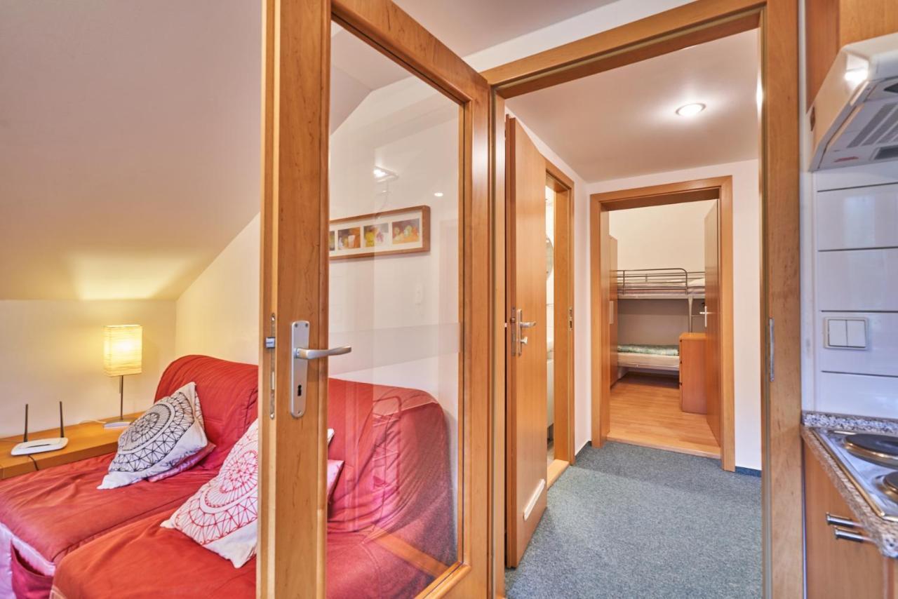 Poustevnik Apartments Pec pod Snezkou Luaran gambar
