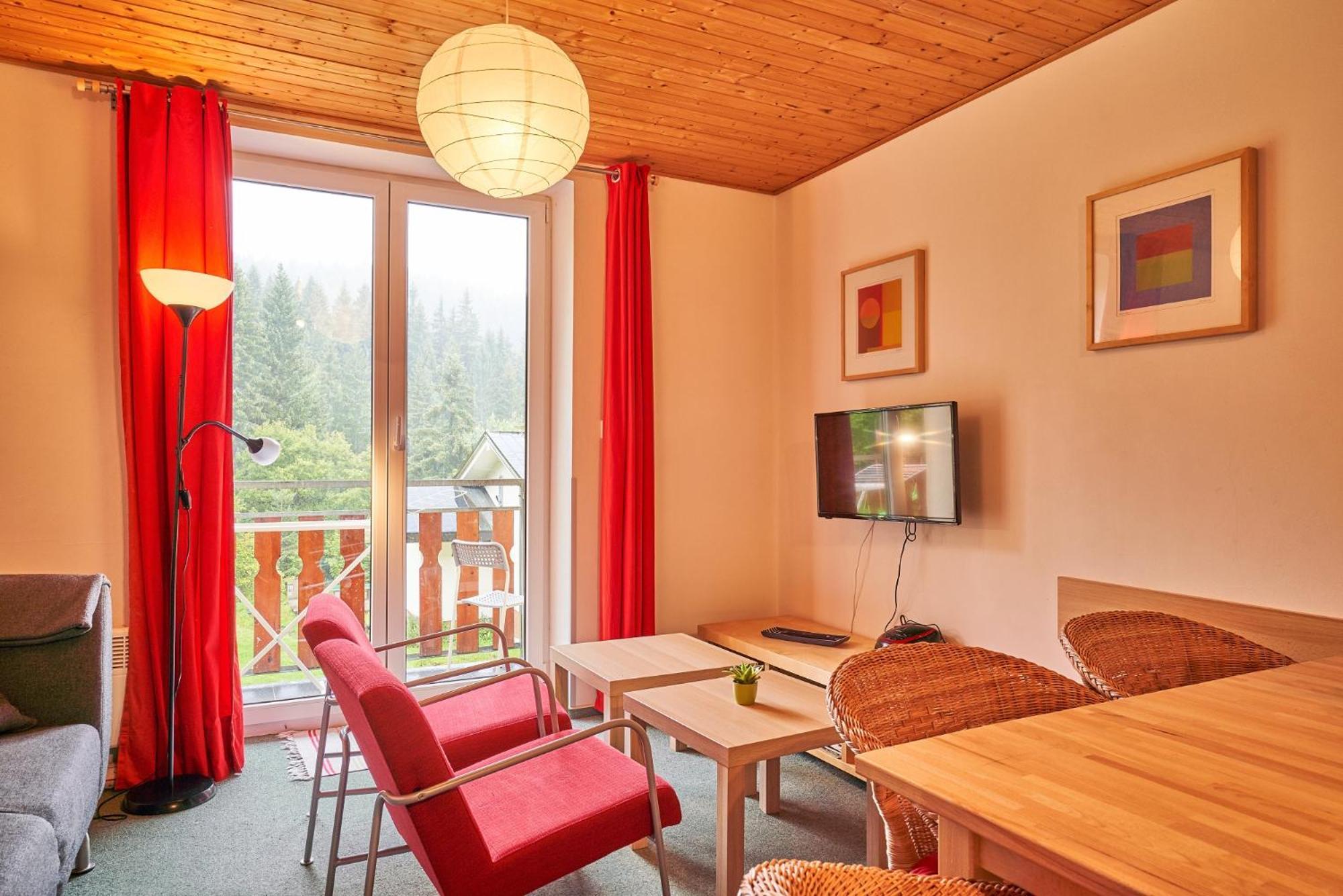 Poustevnik Apartments Pec pod Snezkou Bilik gambar