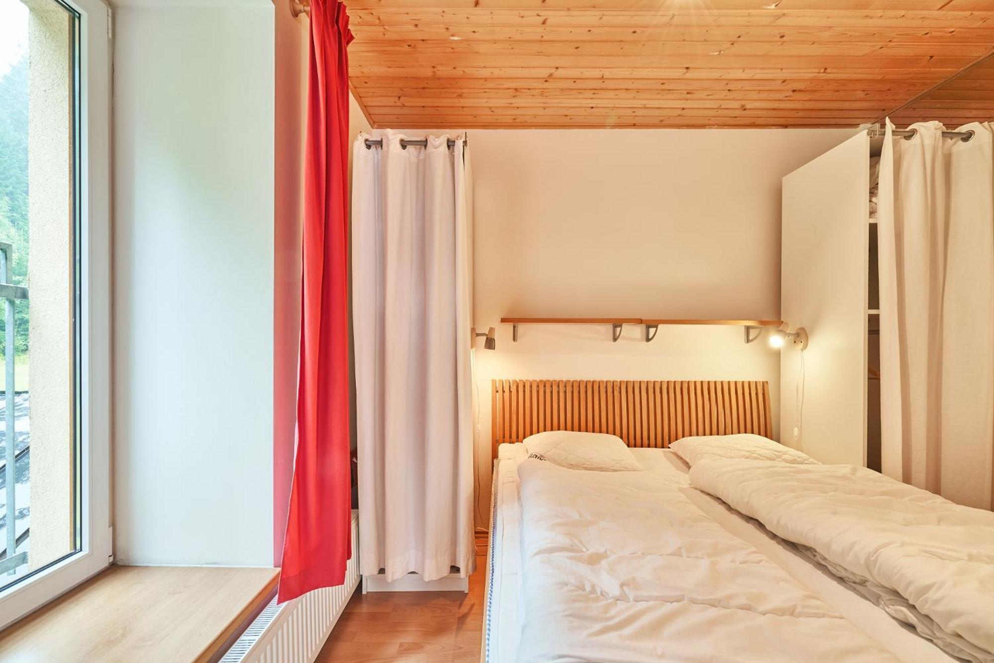 Poustevnik Apartments Pec pod Snezkou Bilik gambar