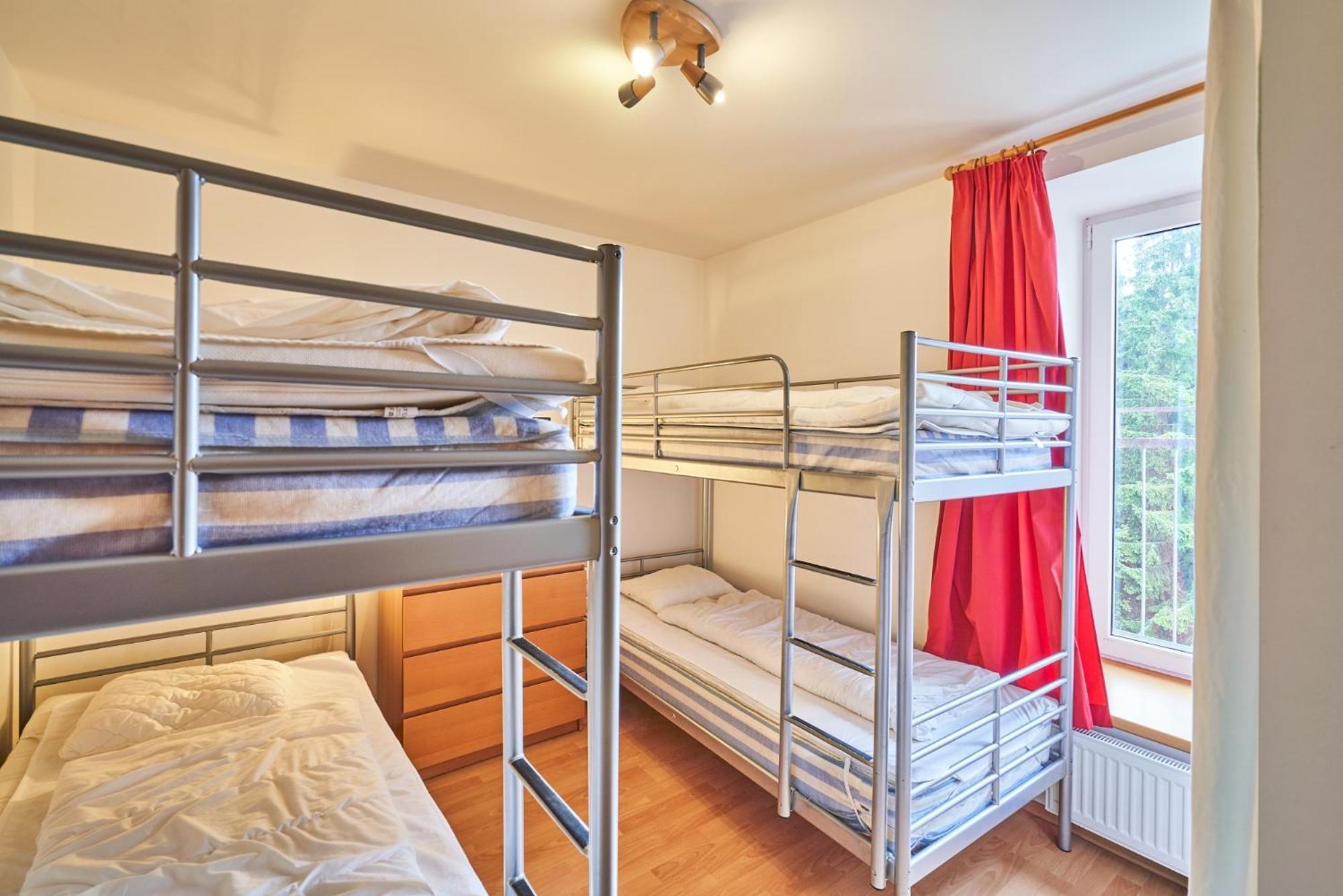 Poustevnik Apartments Pec pod Snezkou Bilik gambar